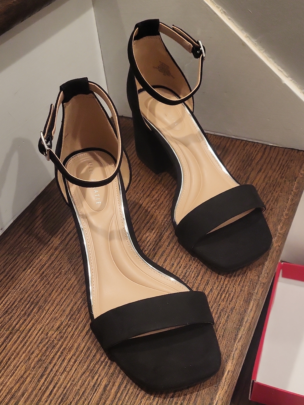 Kelly & Katie Marybell Sandal NWT
